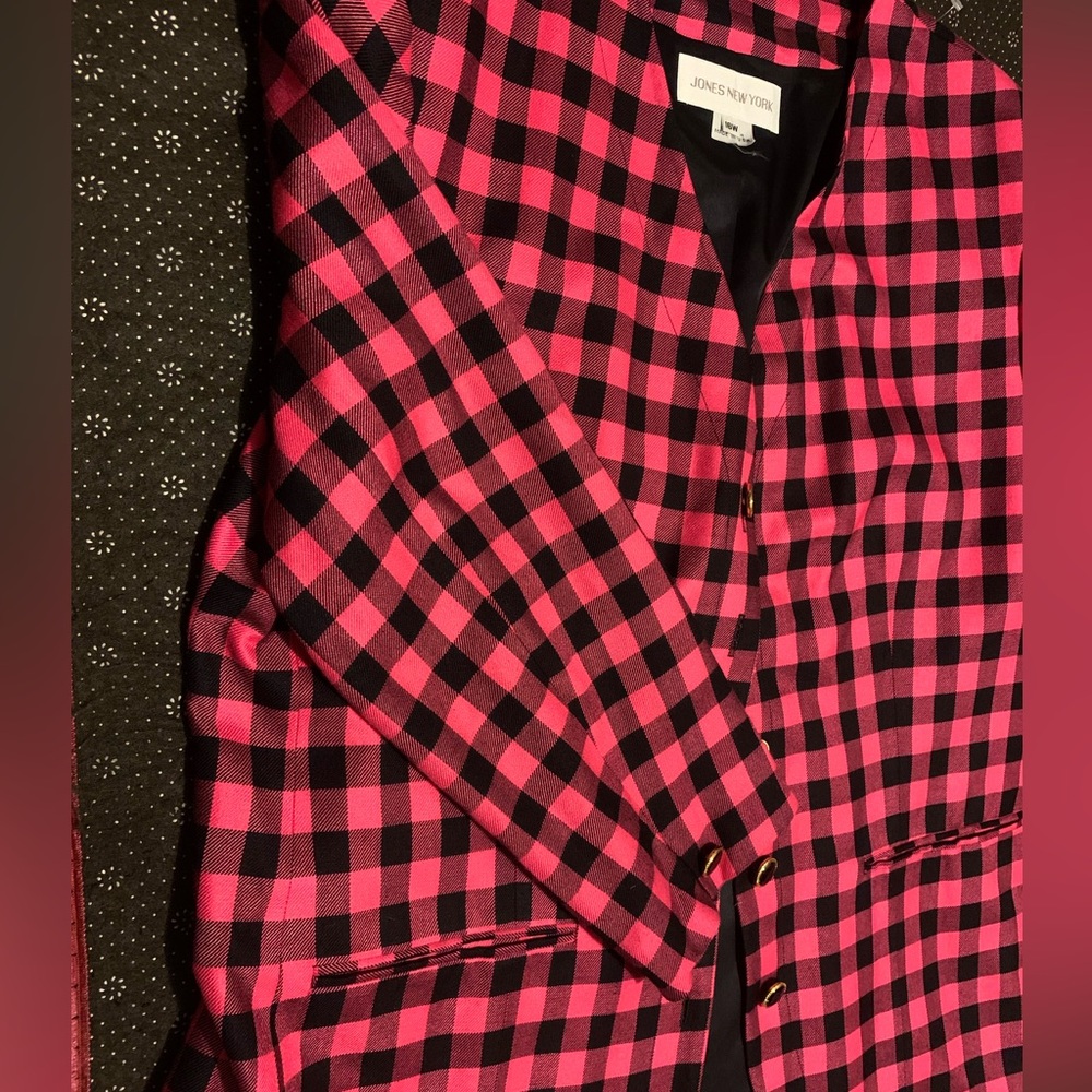 NWOT Jones New York Pink and Black Plaid Blazer - Picture 6 of 8
